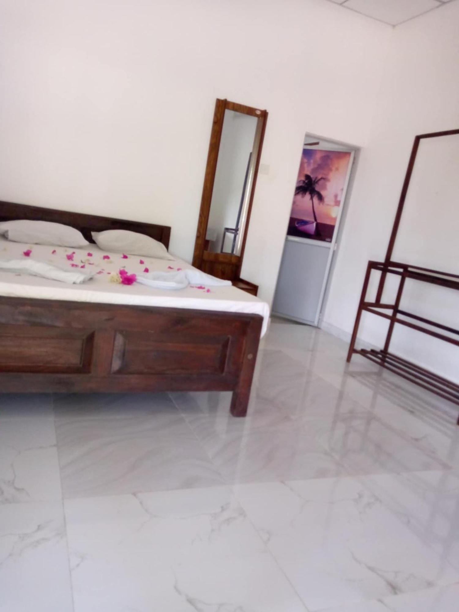 Attale Resort 티사마하라마 외부 사진