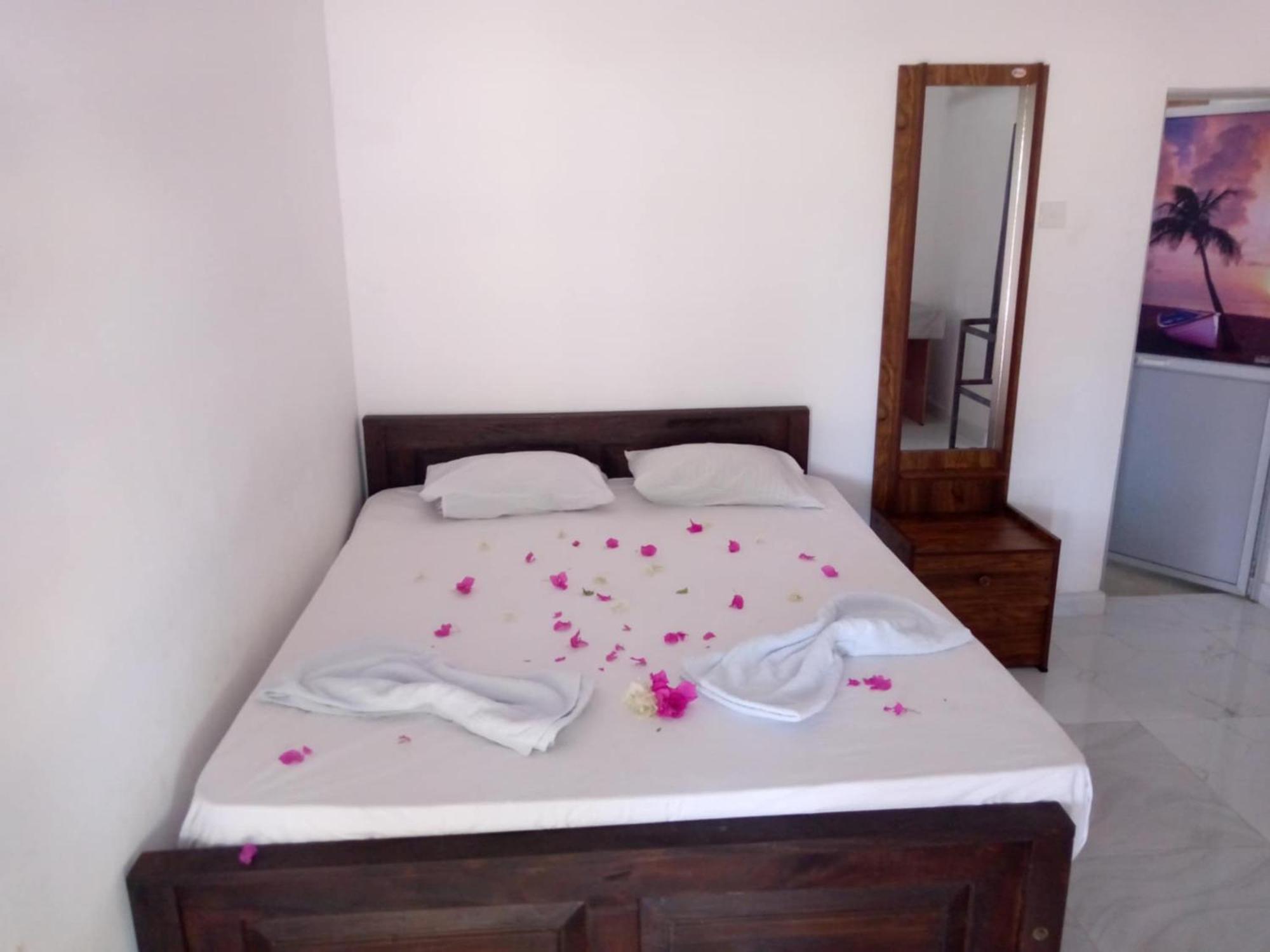 Attale Resort 티사마하라마 외부 사진
